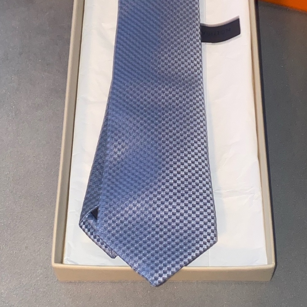 Louis Vuitton Light Pink Striped Tie and Blue Tie in Box Pre loved condition - Picture 13 of 14